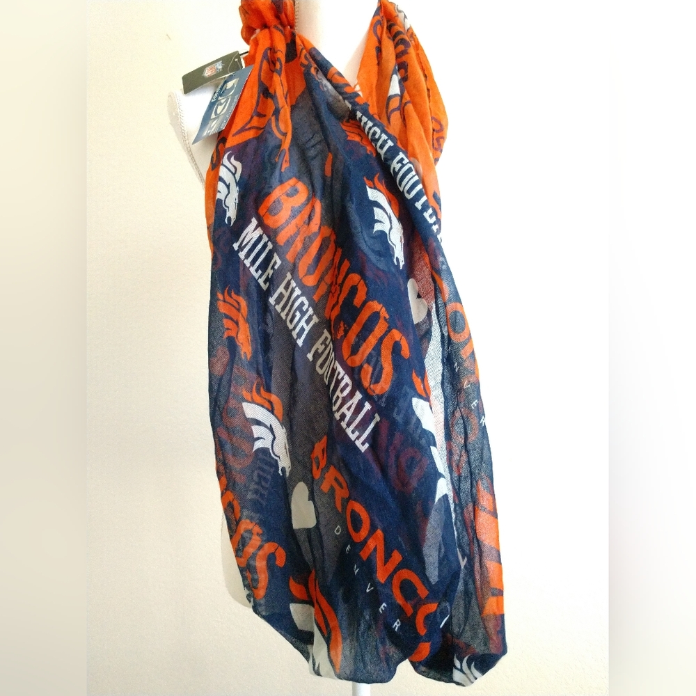NEW Denver Broncos Infinity Fashion Scarf NWT Orange Blue 6012 - Picture 2 of 6